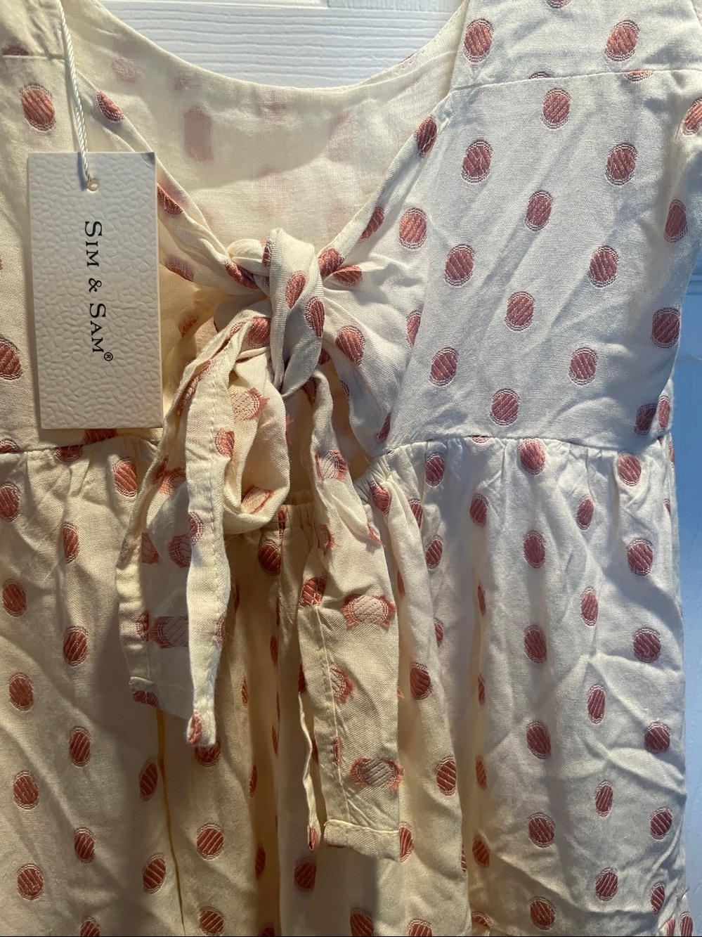 Beautiful Sun dress with a tie in back - Picture 6 of 6